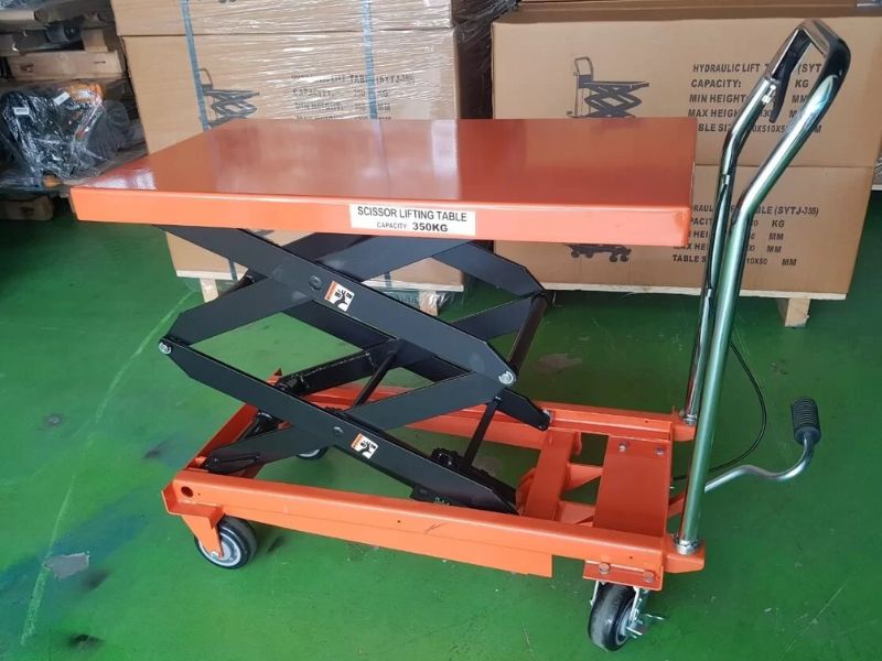 Xe nâng mặt bàn 350kg Ssangyong nâng cao 1m3