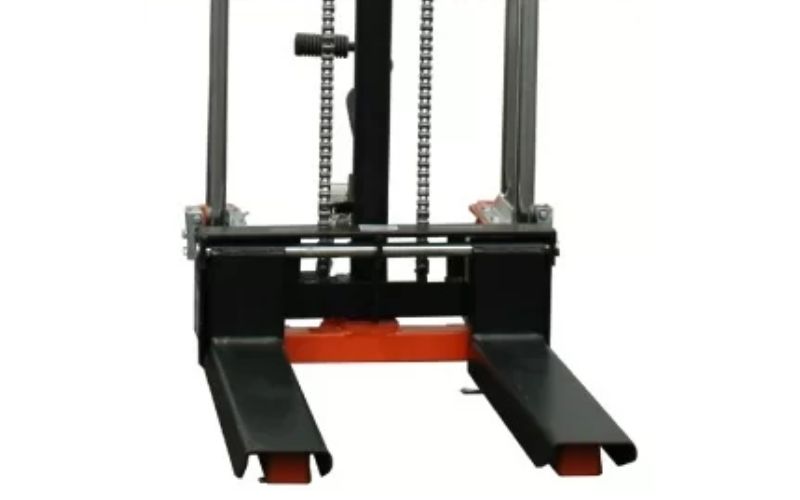 Xe nâng tay 400kg nâng cao 1m2 Ssangyong