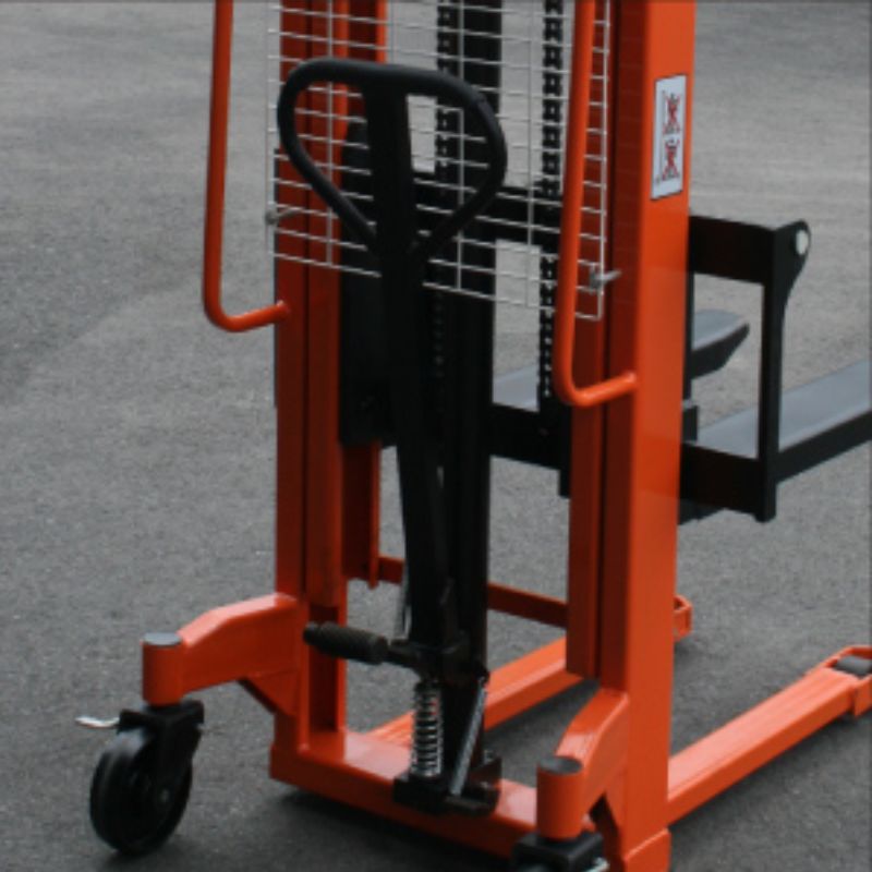 Xe nâng tay cao 1 tấn Ssangyong