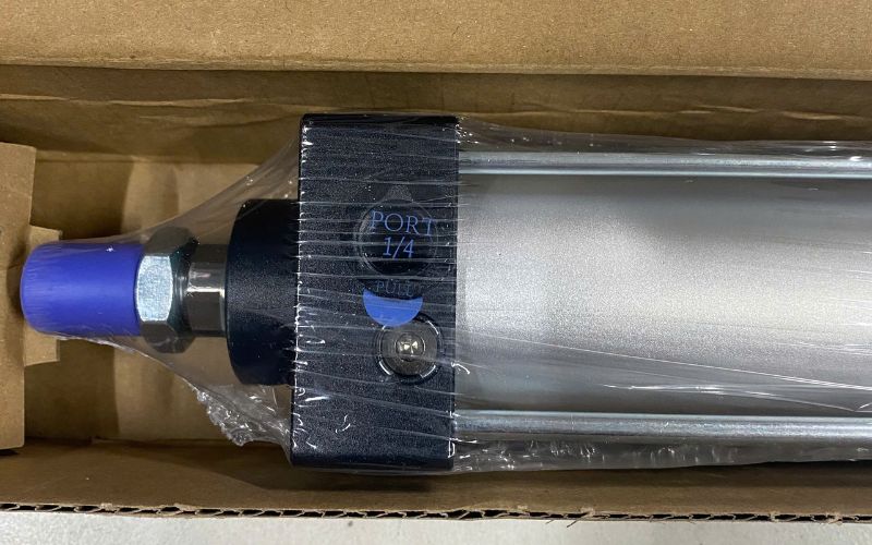 Xi lanh khí nén đế vuông Airtac SC50X150S