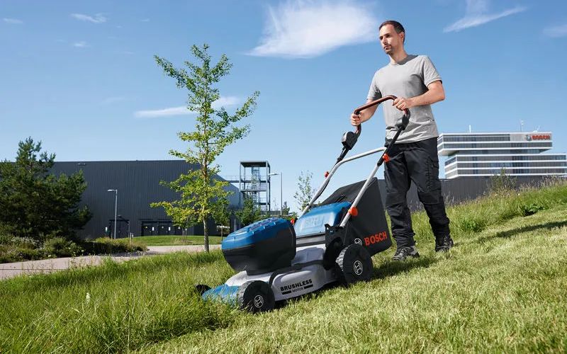 may-cat-co-khong-day-bosch-gra-18v2-46-6