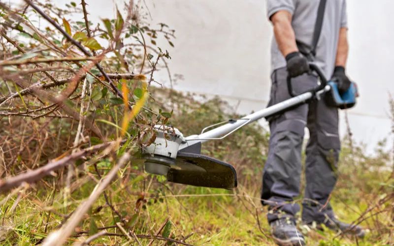 may-xen-co-cam-tay-bosch-gfr-18v-23-7