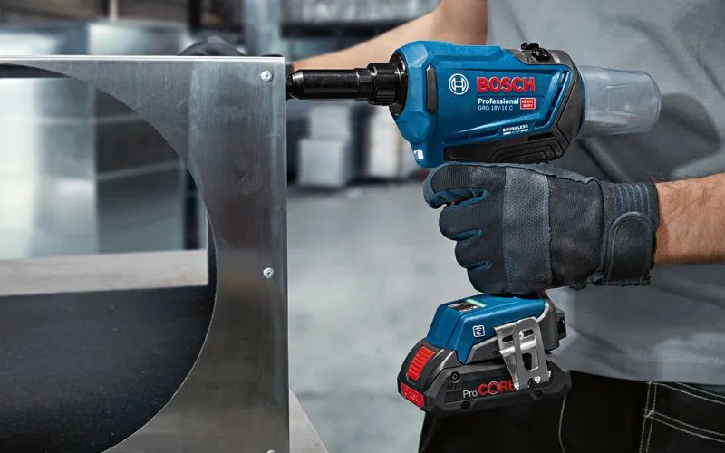 Súng bắn đinh tán dùng pin Bosch GRG 18V-16 C